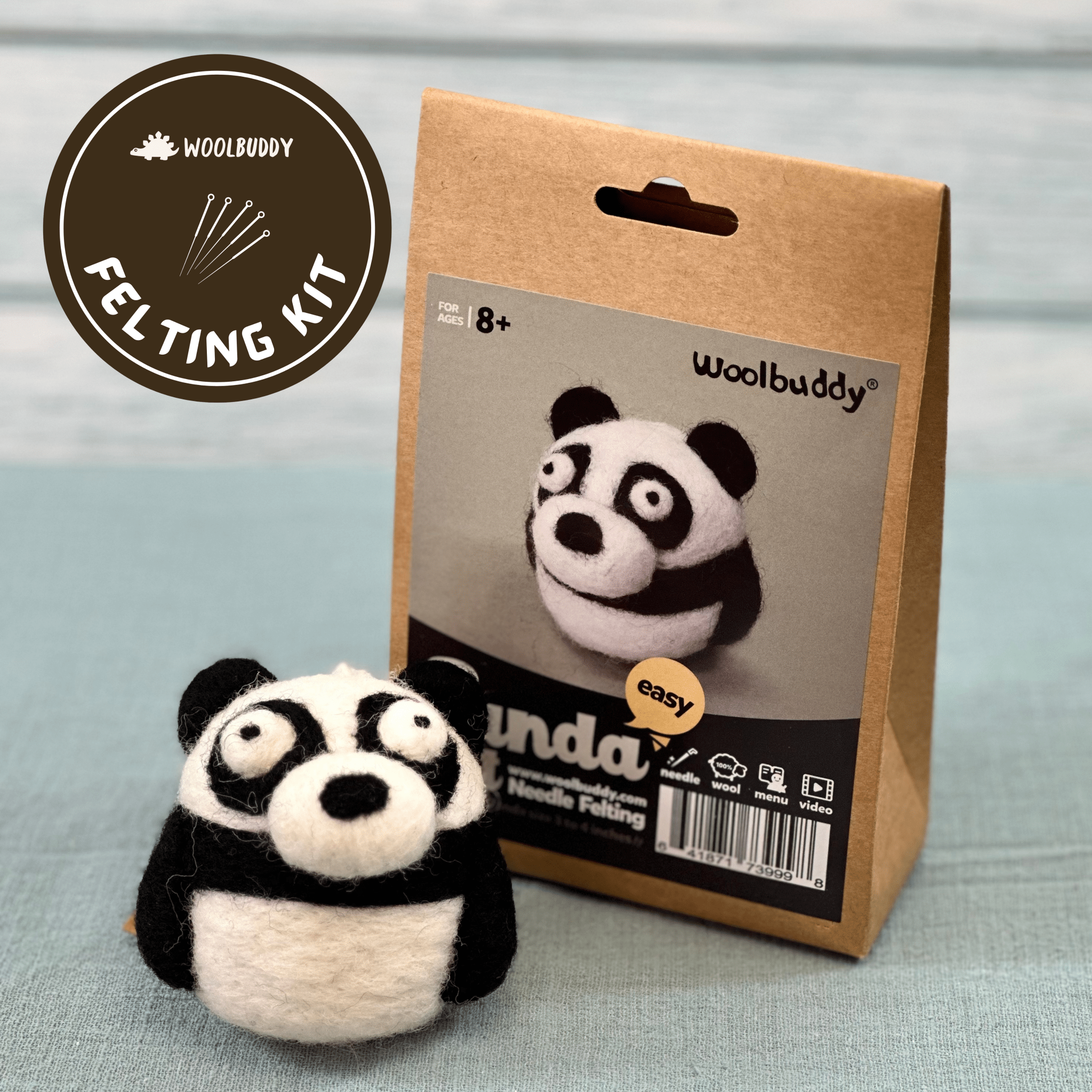 羊毛フェルト　ダックス　panda Craft a Cute Felted Panda with the Woolbuddy Panda Needle Felting Kit