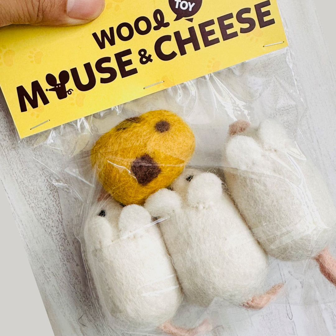 M&W Cat Mouse & Cheese Toy Set