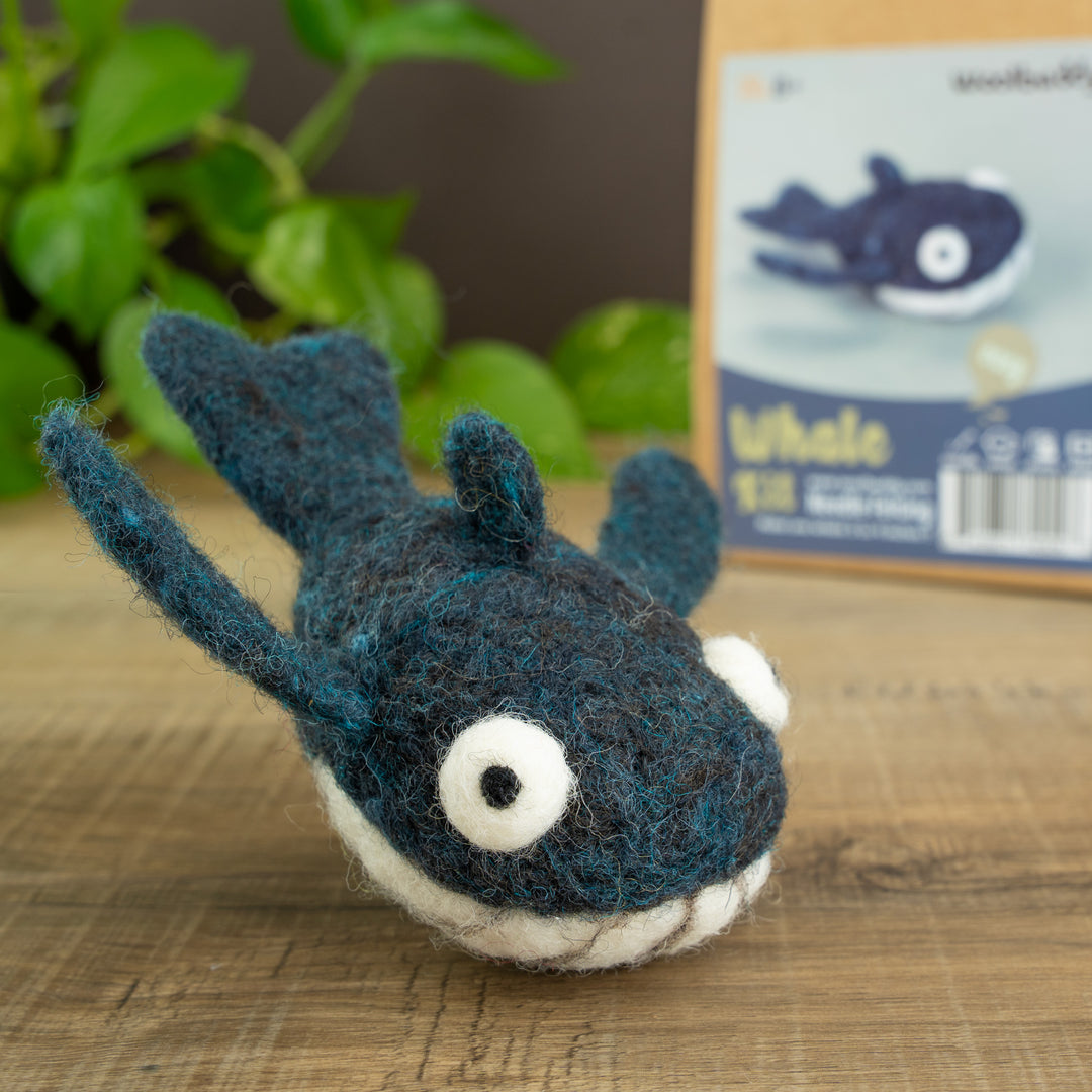 Needle Felting Whale Kit – Beginner-Friendly DIY Wool Craft Set