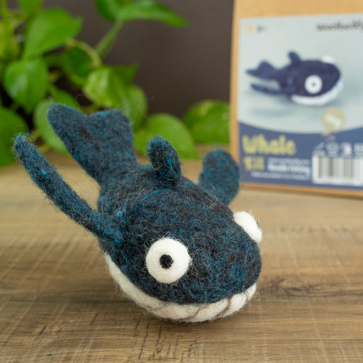 Needle Felting Whale Kit – Beginner-Friendly DIY Wool Craft Set