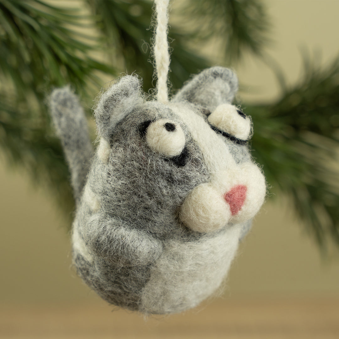 Cat Gray Ornament – Handmade Cute & Cozy Home Decoration