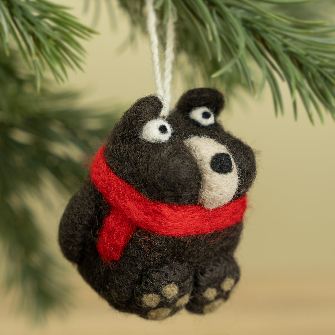 Handmade Wool Felt Holiday Bear – Festive Christmas Decoration & Cozy Seasonal Décor | Woolbuddy