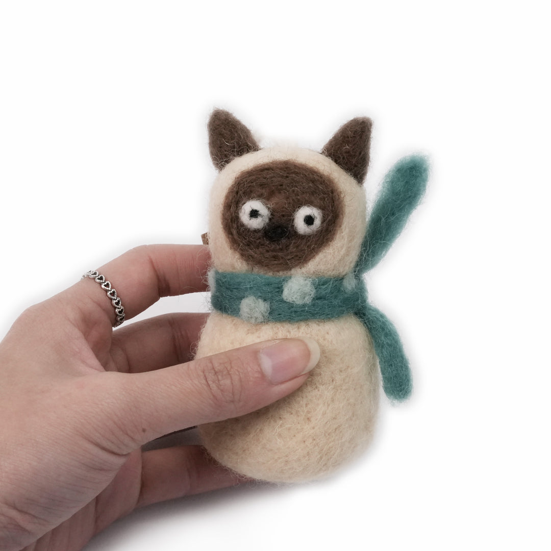 Handmade Wool Felt Siamese Cat – Cute Animal Decoration | Woolbuddy