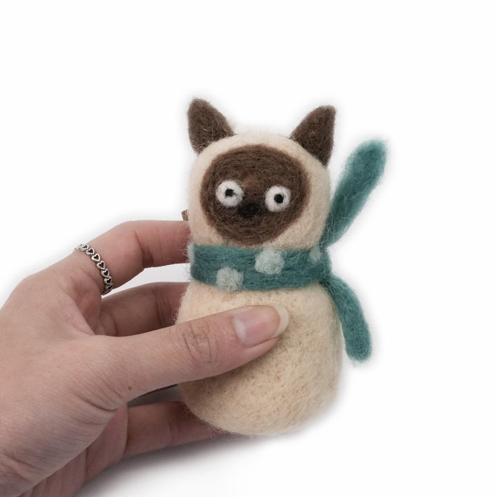 Handmade Wool Felt Siamese Cat – Cute Animal Decoration | Woolbuddy