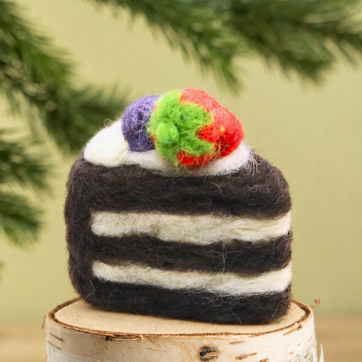 Cake Ornament – Handmade Wool Felt Dessert Car & Bag Charm Decor | Woolbuddy