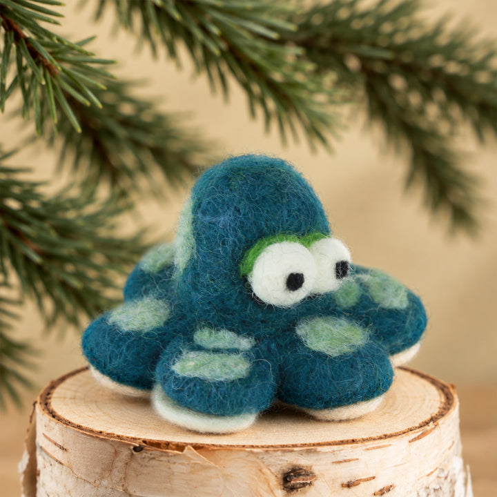 Octopus Ornament – Handmade Ocean & Nautical Home Decoration