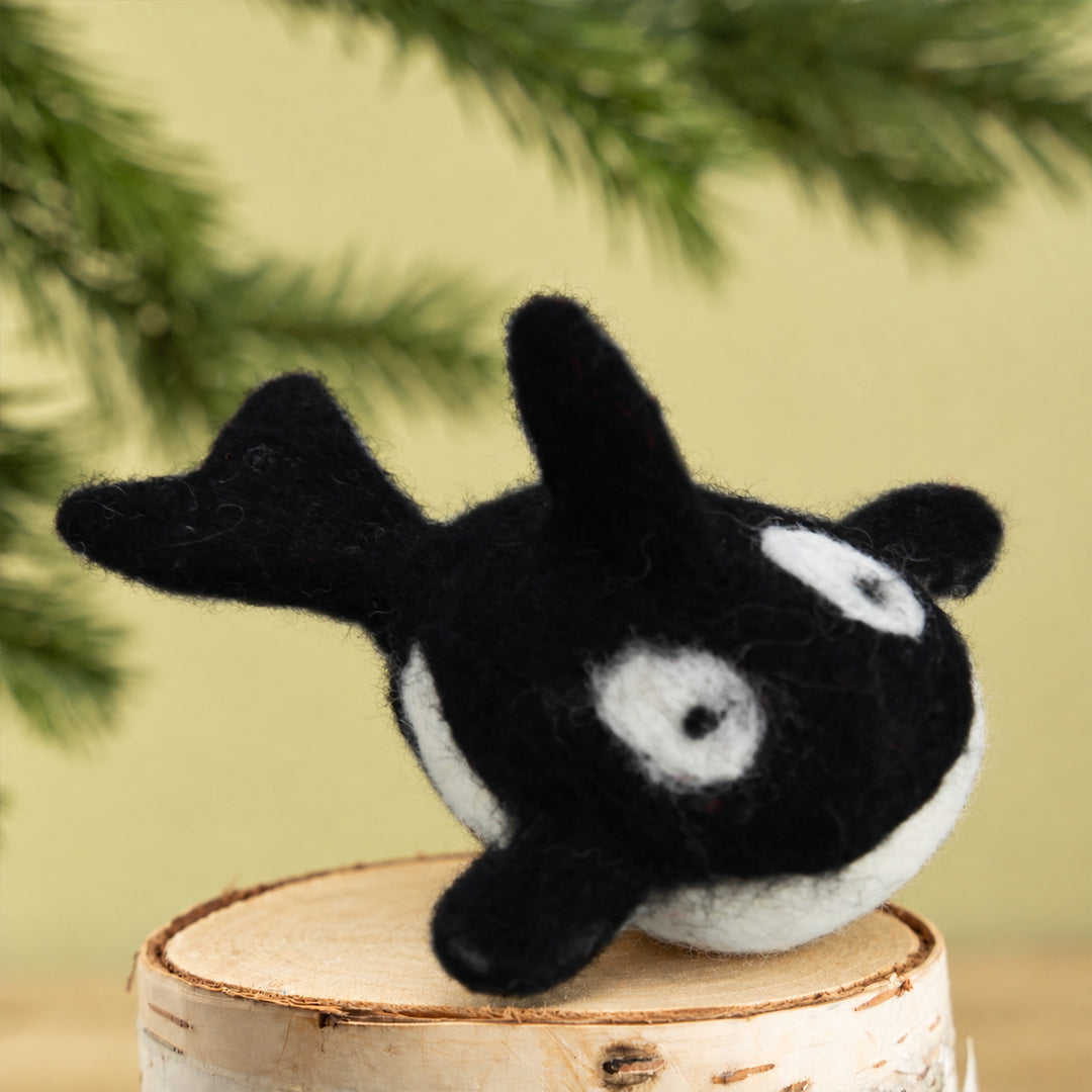 Orca Ornament – Handmade Wool Felt Car & Bag Charm Decor | Woolbuddy