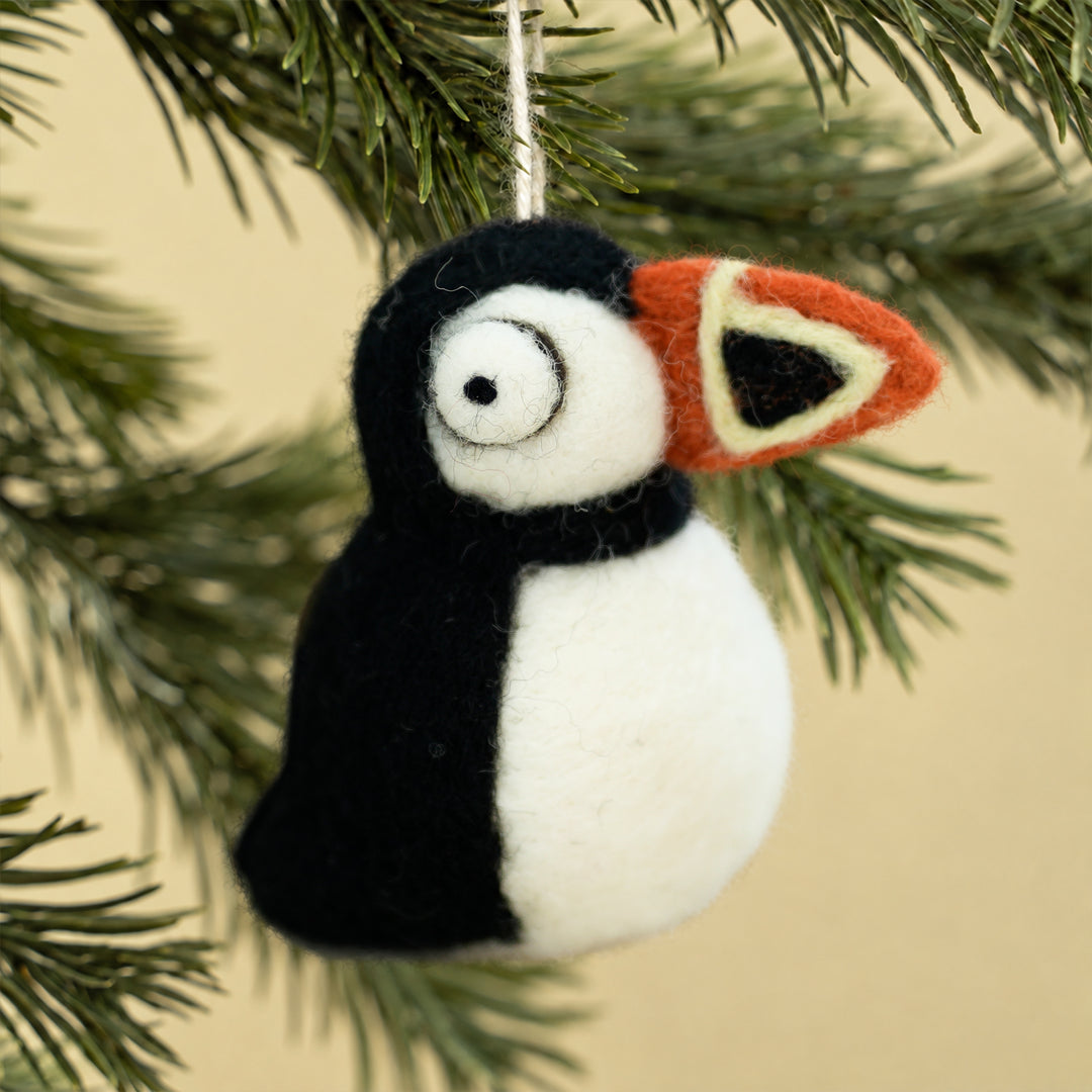 Handmade Wool Felt Puffin Charm – Cute Bag & Desk Accessory | Woolbuddy