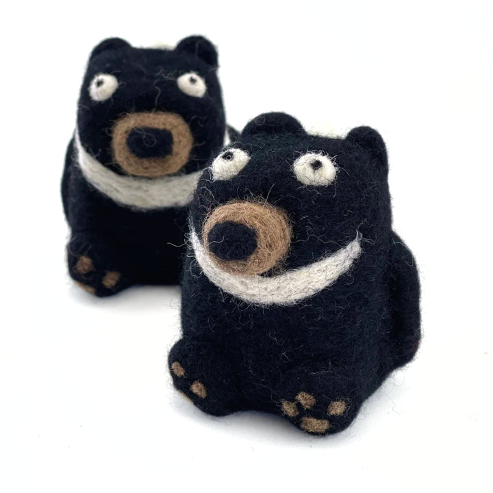 Black Bear Ornament - Woolbuddy