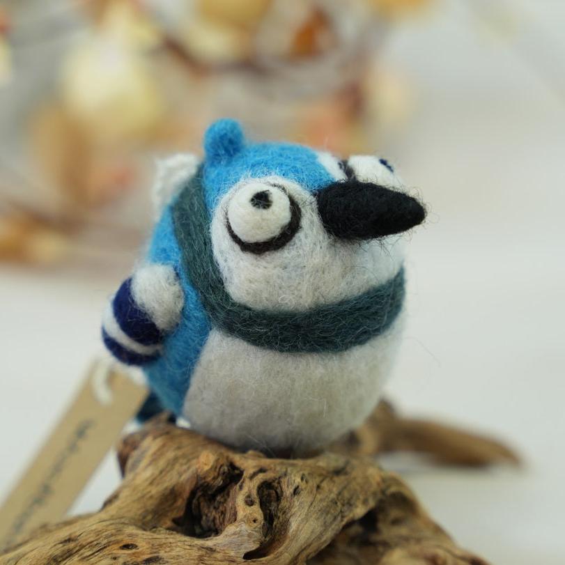 Handmade Wool Felt Blue Jay Ornament – Cute Woodland Christmas