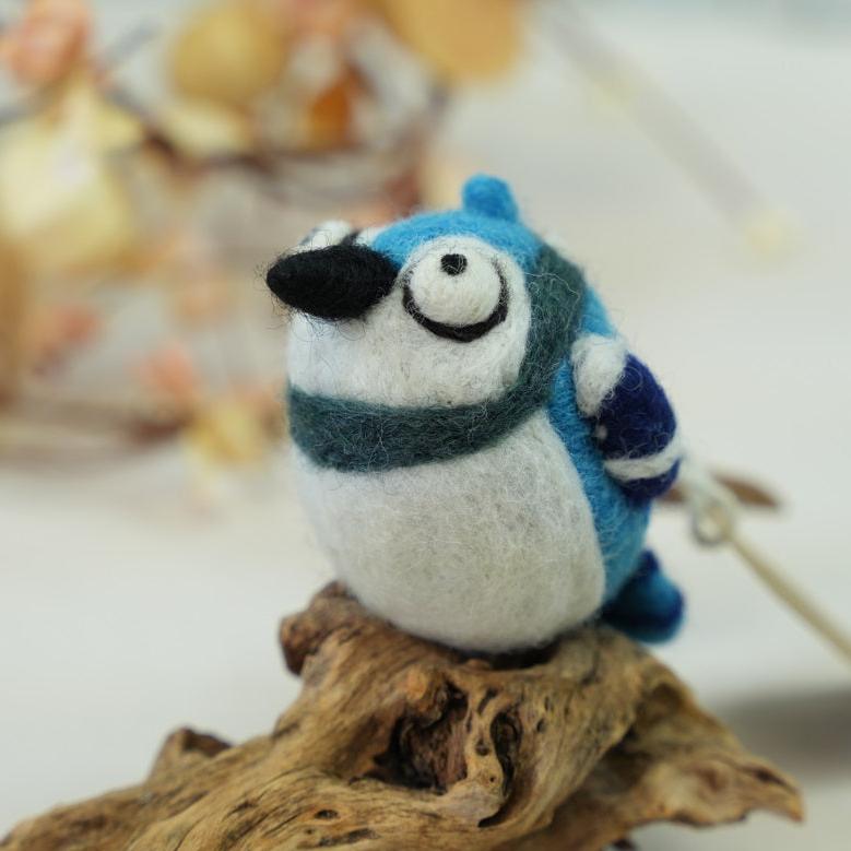 Blue Jay Ornament - Woolbuddy