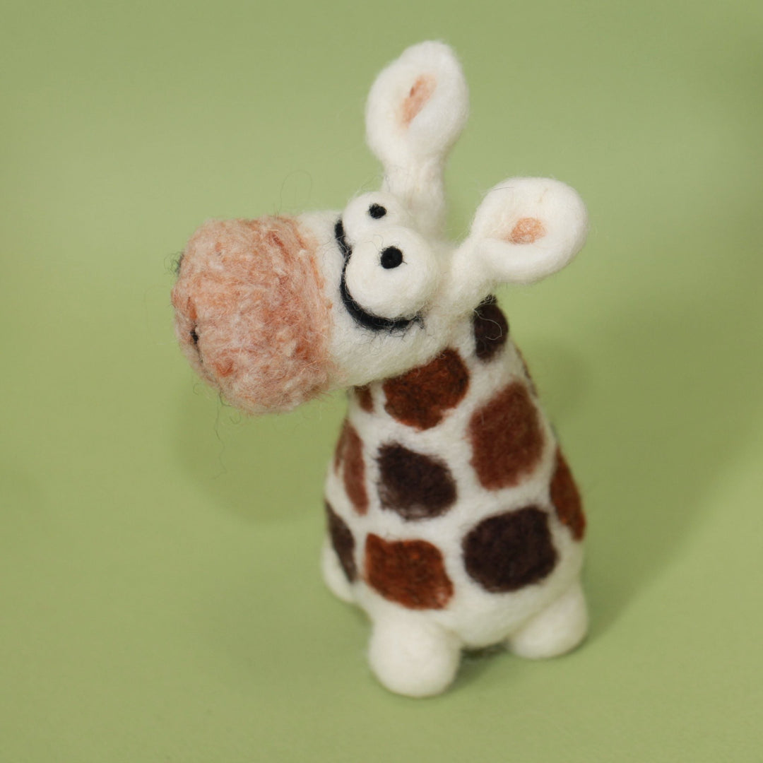 Giraffe ornament - Woolbuddy