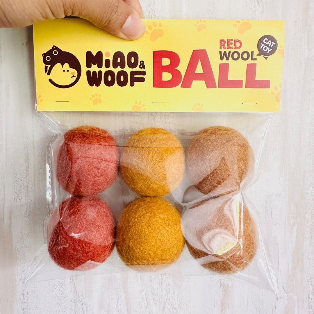 M&W Cat Toy Balls - Woolbuddy