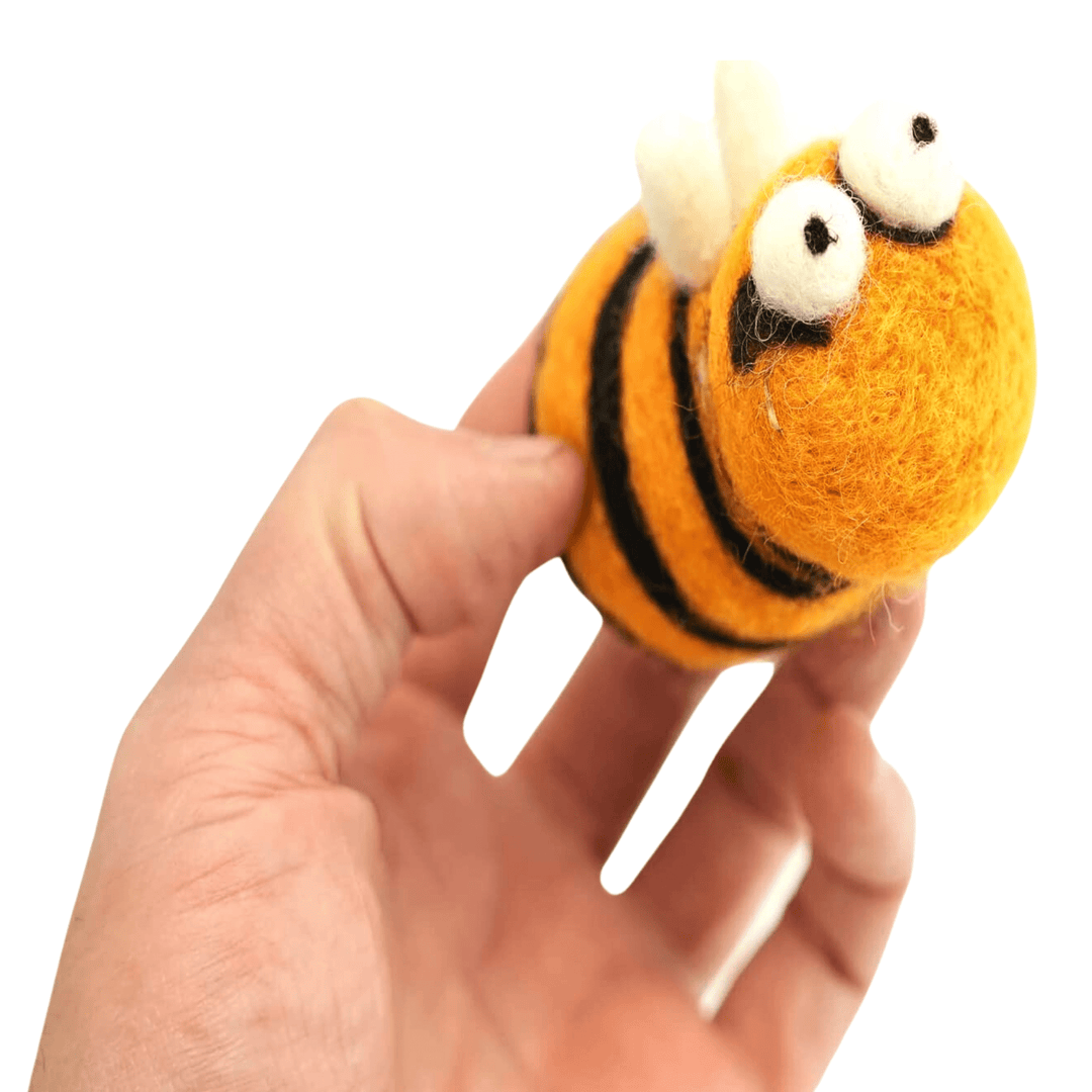 Needle Felting Bee & Ladybug Kit - Woolbuddy