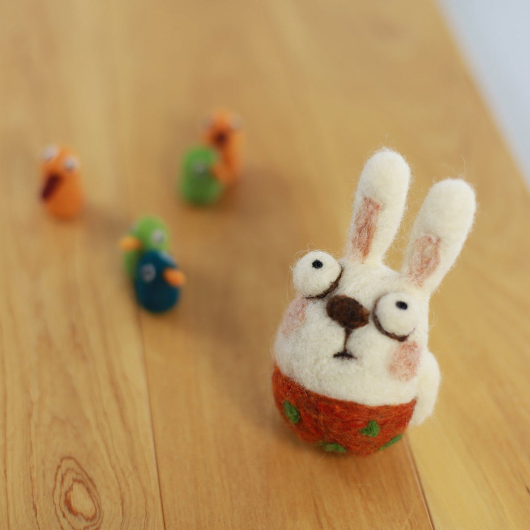 Needle Felting Rabbit Kit - Woolbuddy