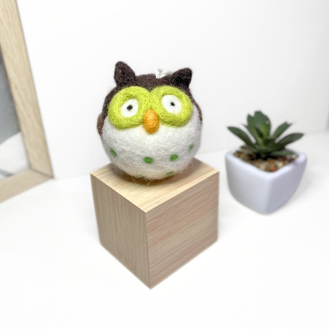 Owl Needle Felting Kit - Woolbuddy