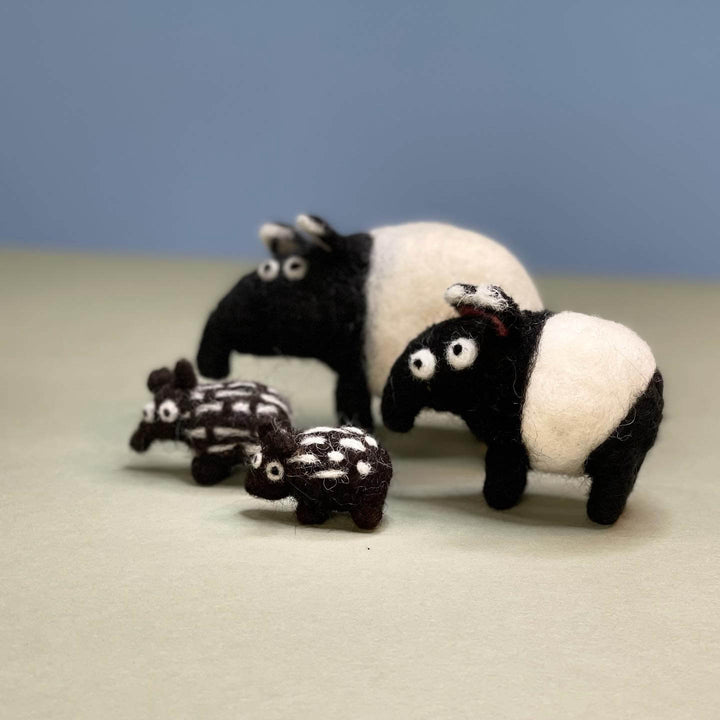 Handmade Wool Felt Tapir Ornament – Adorable Jungle Animal Christmas Tree Décor