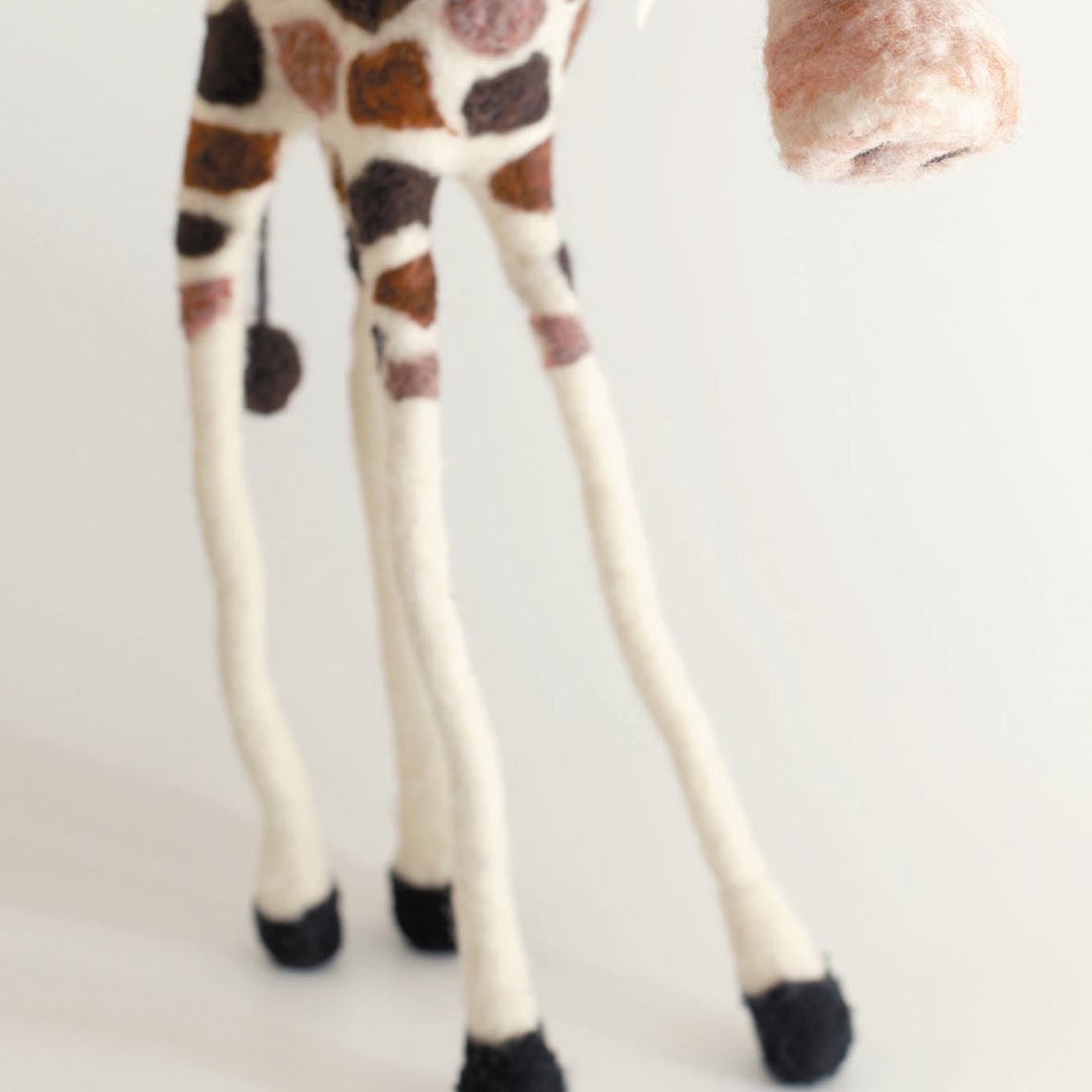 Woolbuddy Needle Felting Long - Legged Giraffe Kit - Woolbuddy